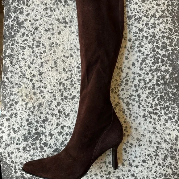 STUART WEITZMAN Brown Suede Heeled Pull Up Tall Boots - Picture 2 of 9